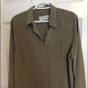 Tan ladies long sleeve blouse. Size L